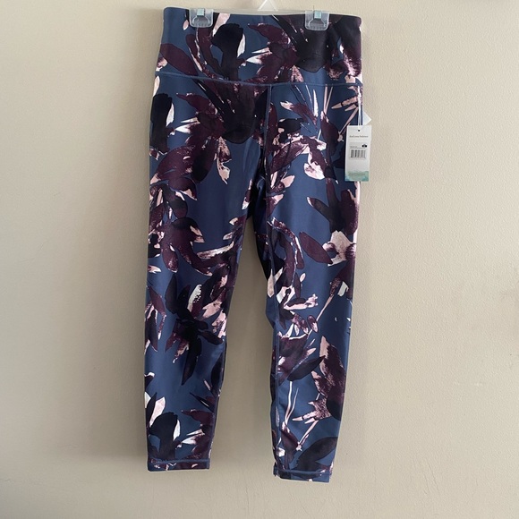 Balance Collection Pants - Balance Collection leggings XL NWT
